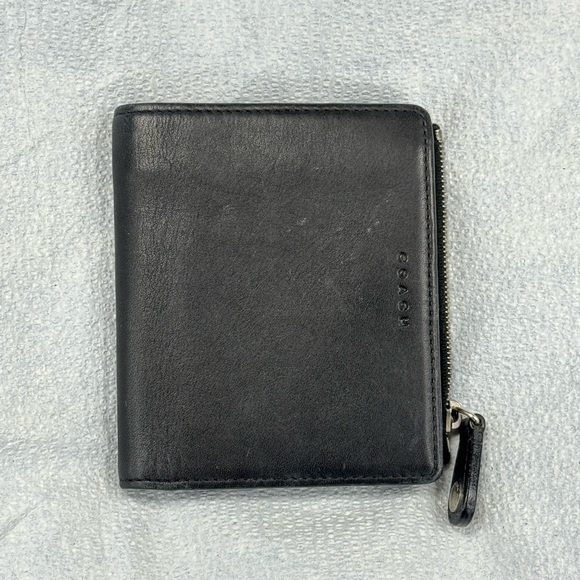 Coach Accessories - Coach Black Leather Bi-Fold Wallet